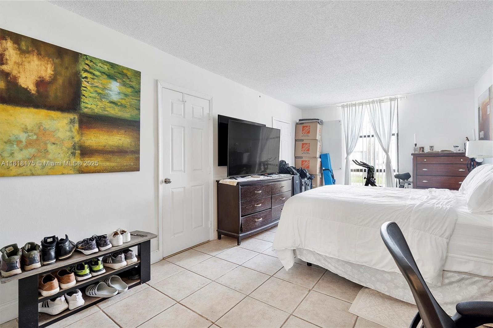 SAILBOAT CAY CONDO - Residential