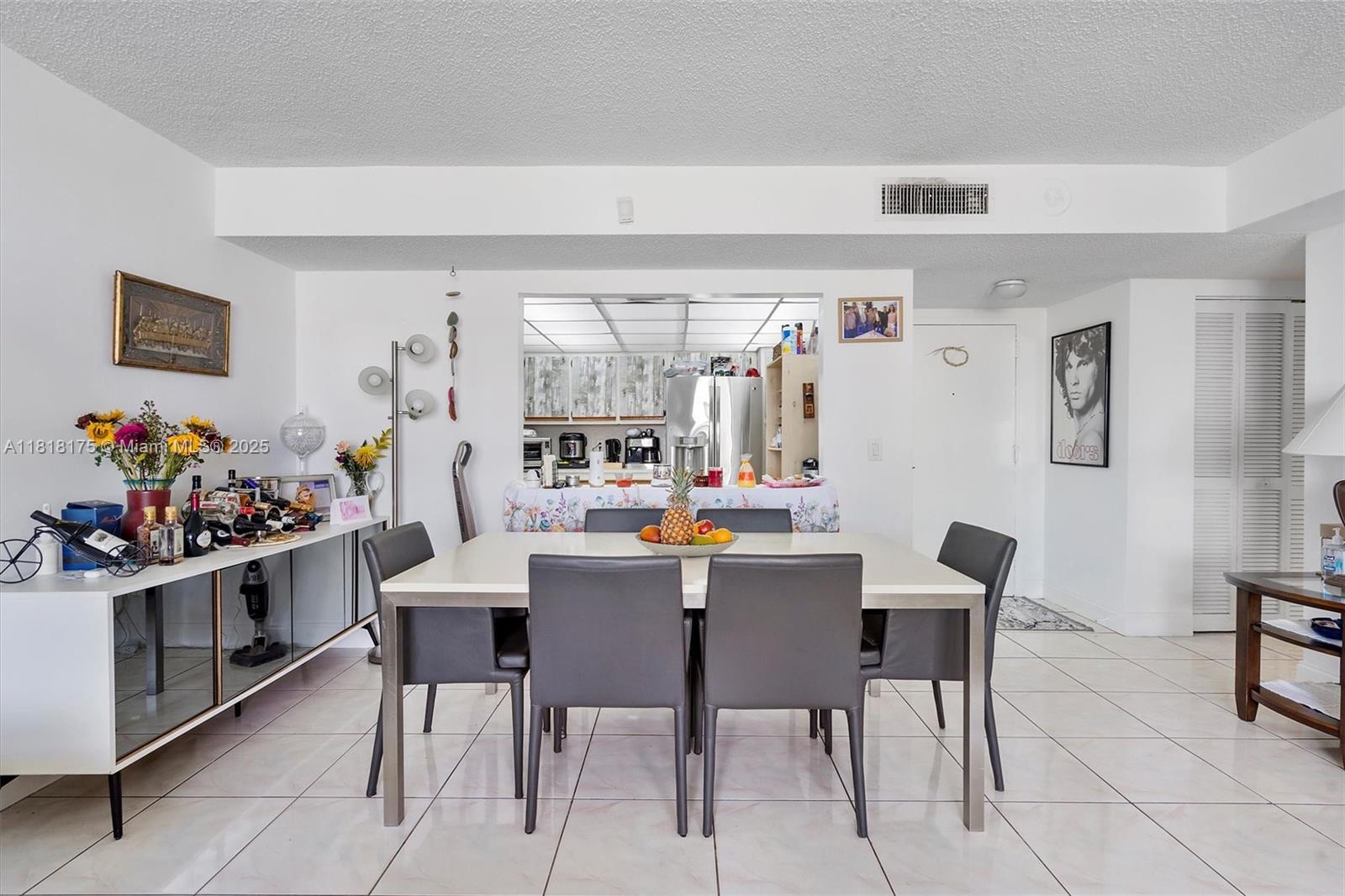 SAILBOAT CAY CONDO - Residential