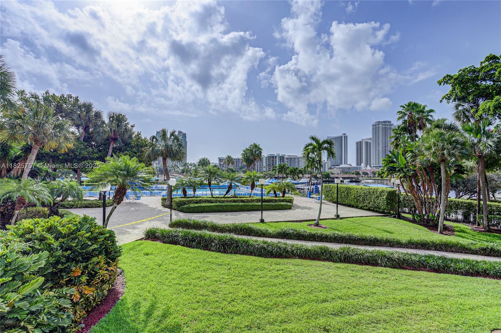 OLYMPUS CONDO PHASE - Residential