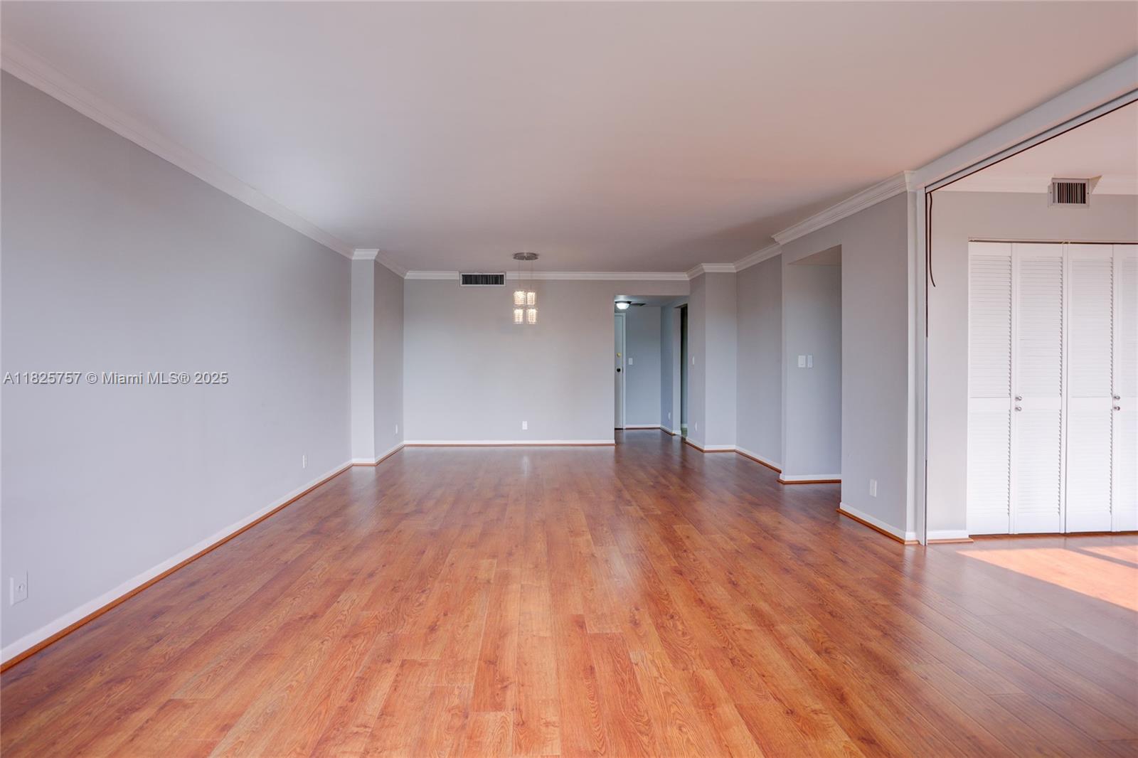 OLYMPUS CONDO PHASE - Residential