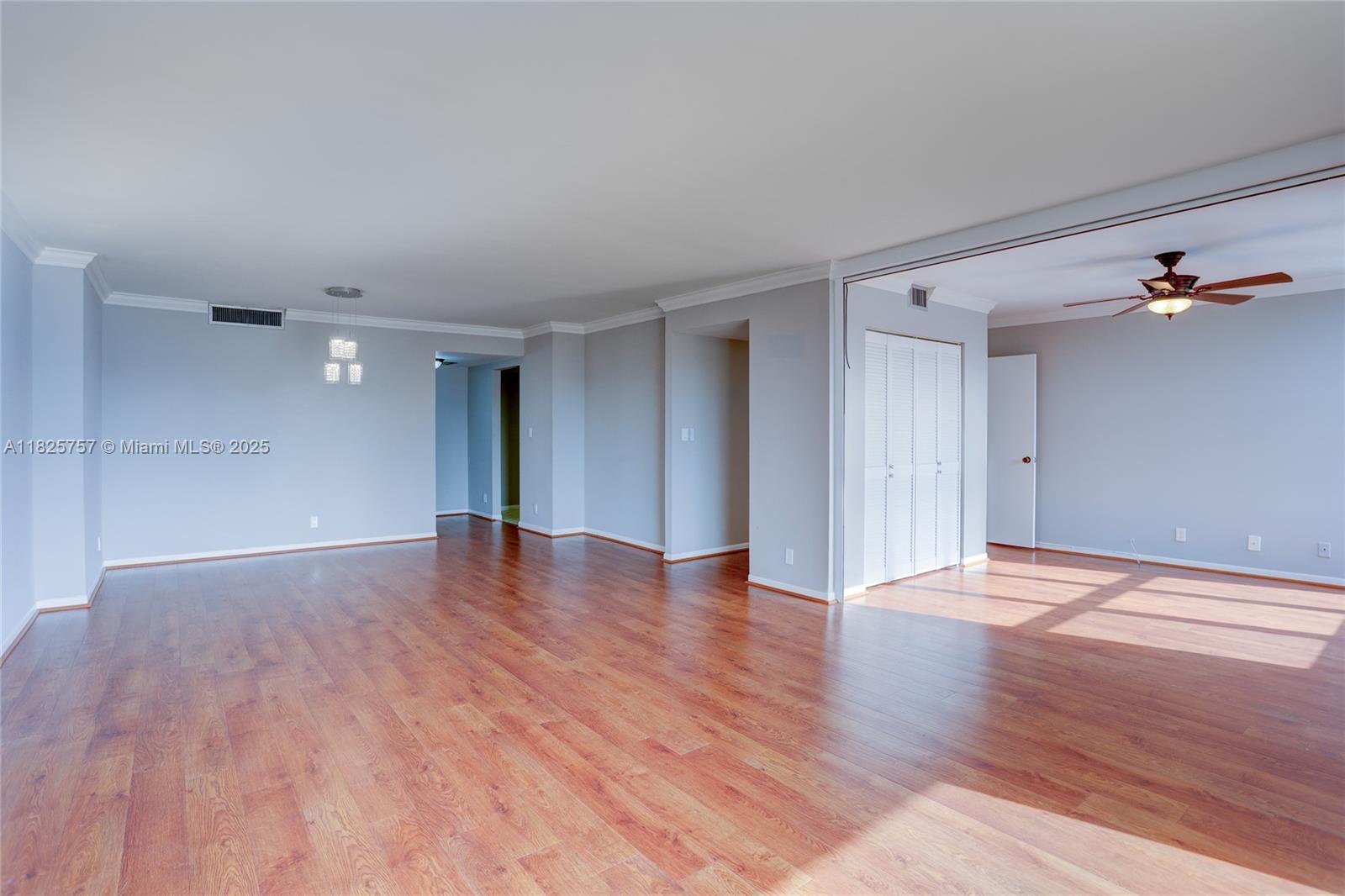 OLYMPUS CONDO PHASE - Residential