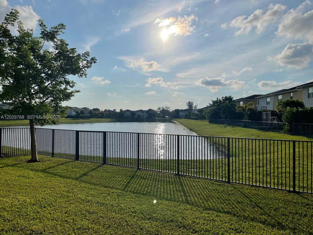 Photo of 3990 Pelicano Way, Deerfield Beach, FL 33064 (MLS # A12029768)