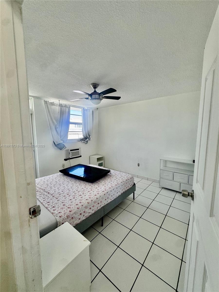 COLLINS VIEW CONDO - Residential Lease