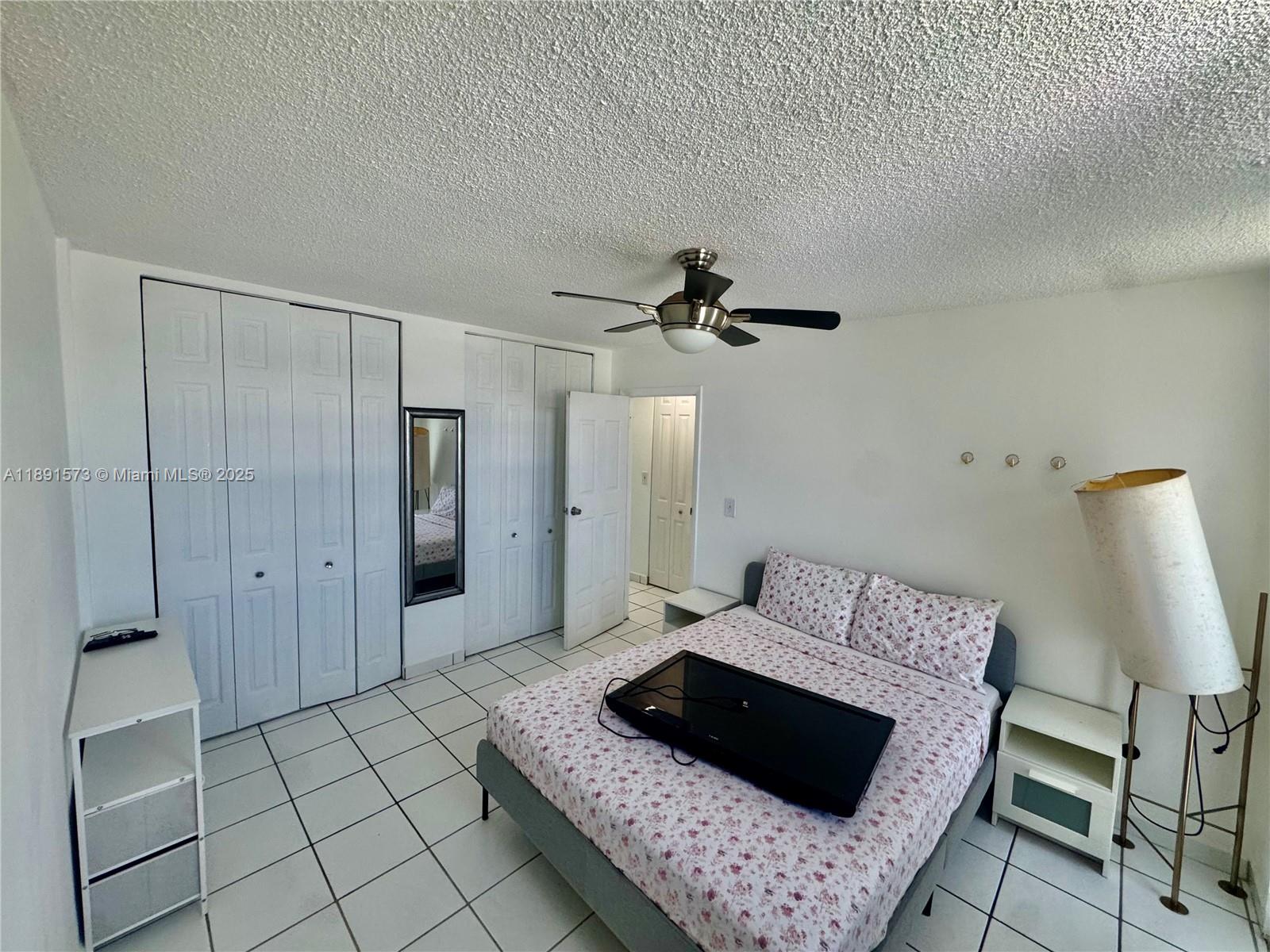 COLLINS VIEW CONDO - Residential Lease