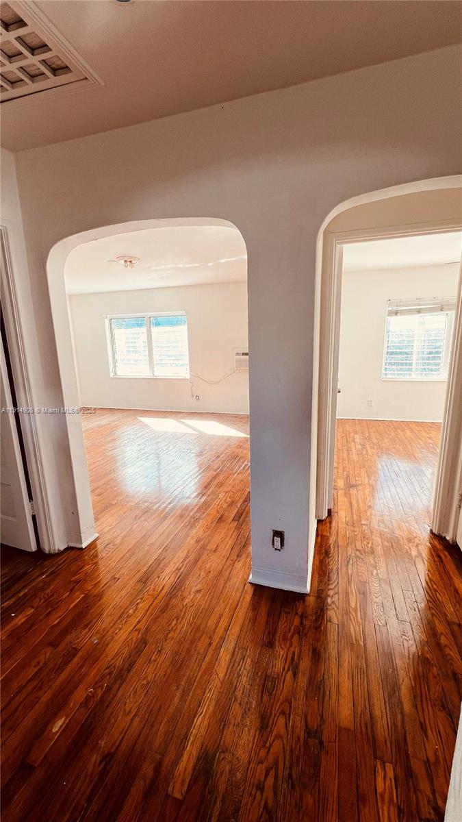 ALTON BEACH REALTY CO AMD - Residential Lease