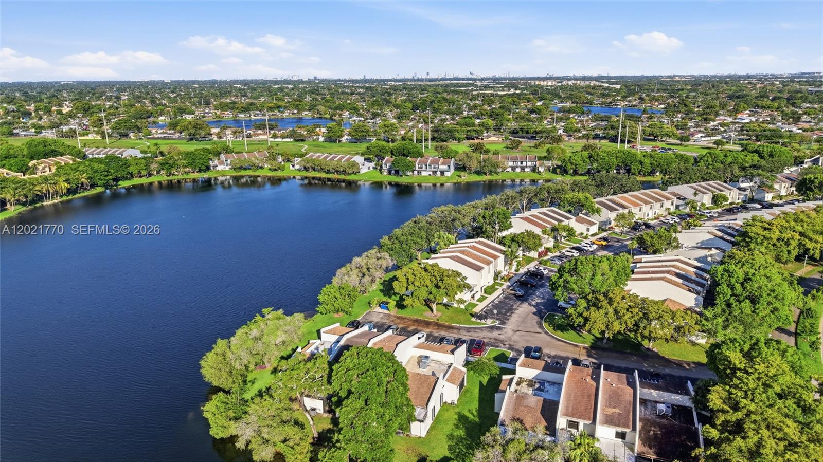 WESTVIEW CONDOMINIUM NO E - Residential