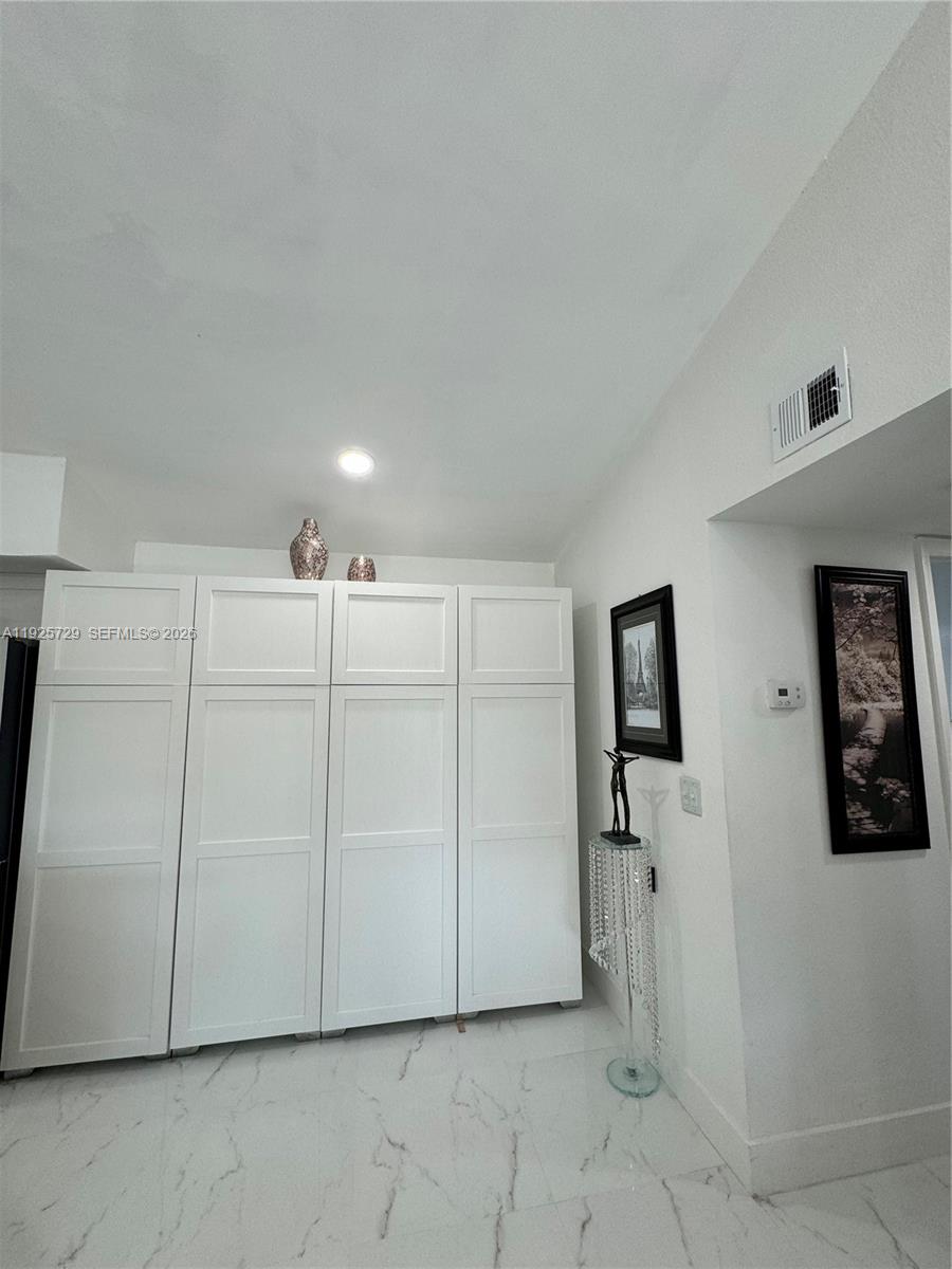 ISLES AT LAGO MAR CONDO - Residential
