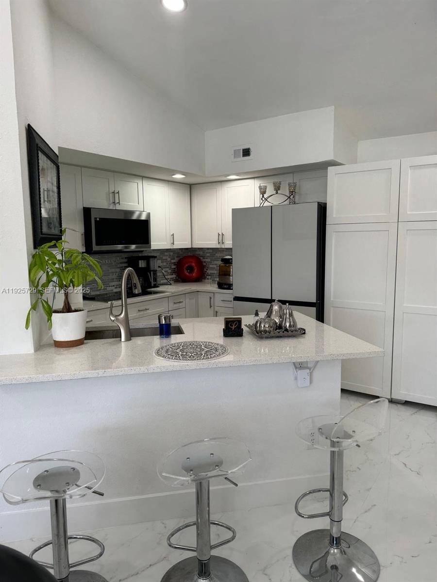 ISLES AT LAGO MAR CONDO - Residential