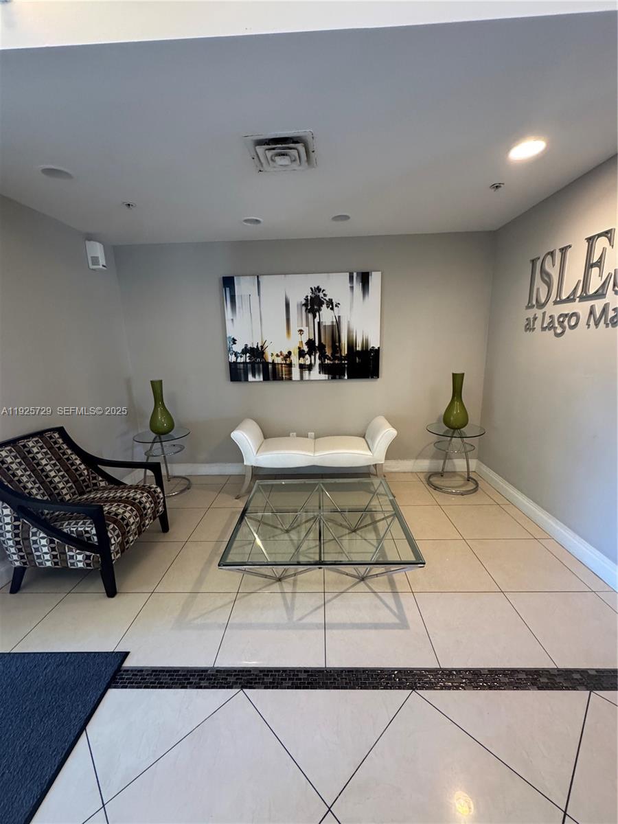 ISLES AT LAGO MAR CONDO - Residential