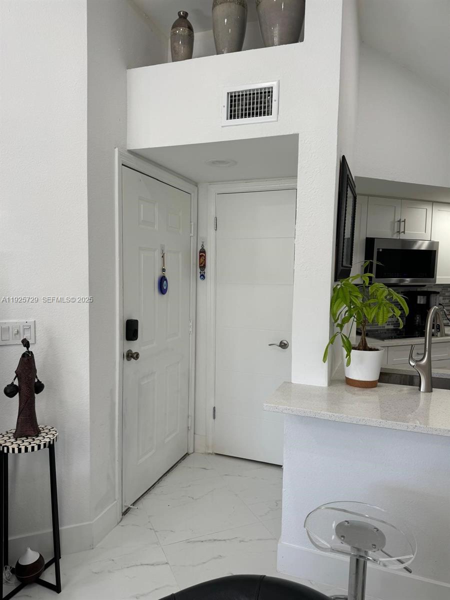 ISLES AT LAGO MAR CONDO - Residential