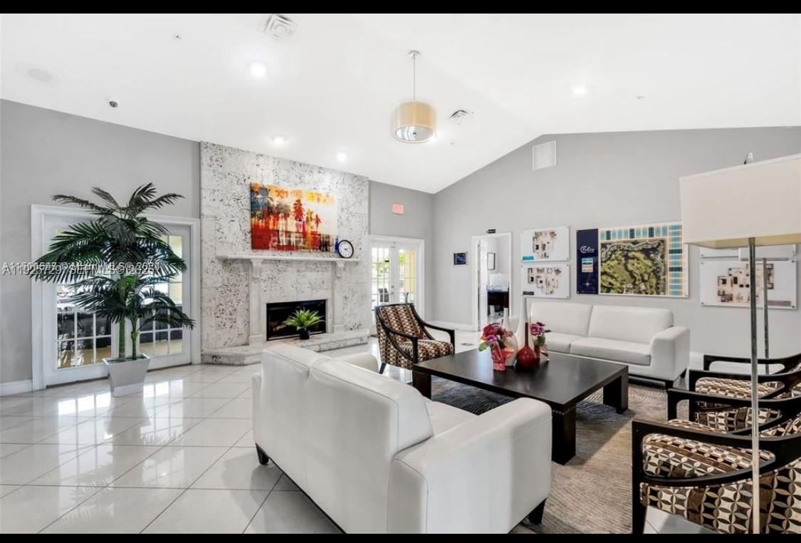 ISLES AT LAGO MAR CONDO - Residential