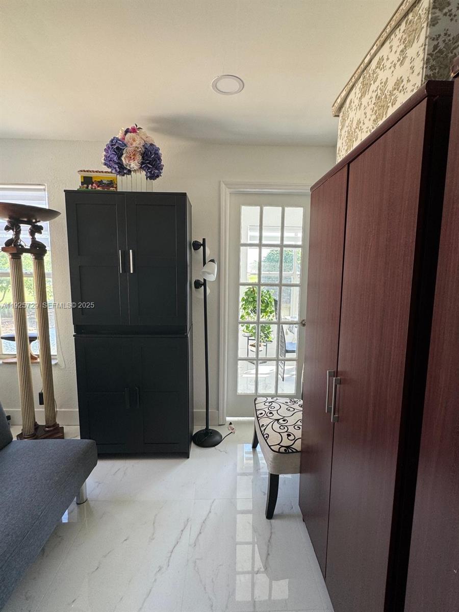 ISLES AT LAGO MAR CONDO - Residential