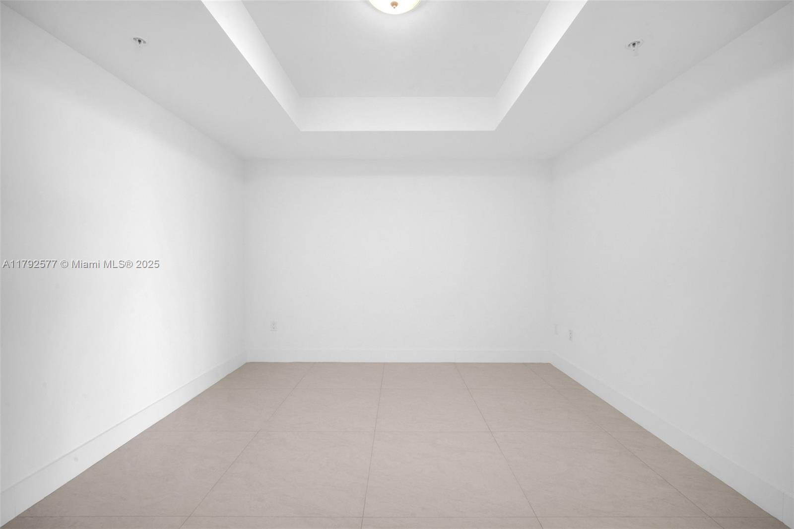 MARINA PALMS RESIDENCES N - Residential