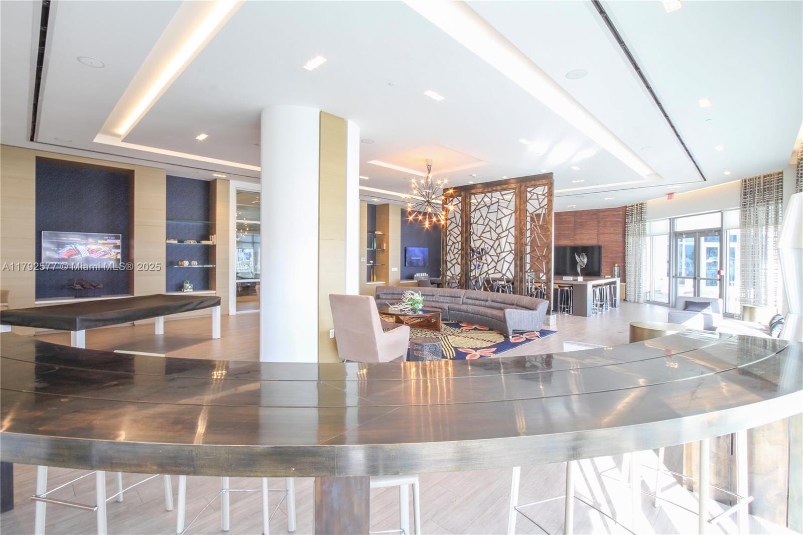 MARINA PALMS RESIDENCES N - Residential