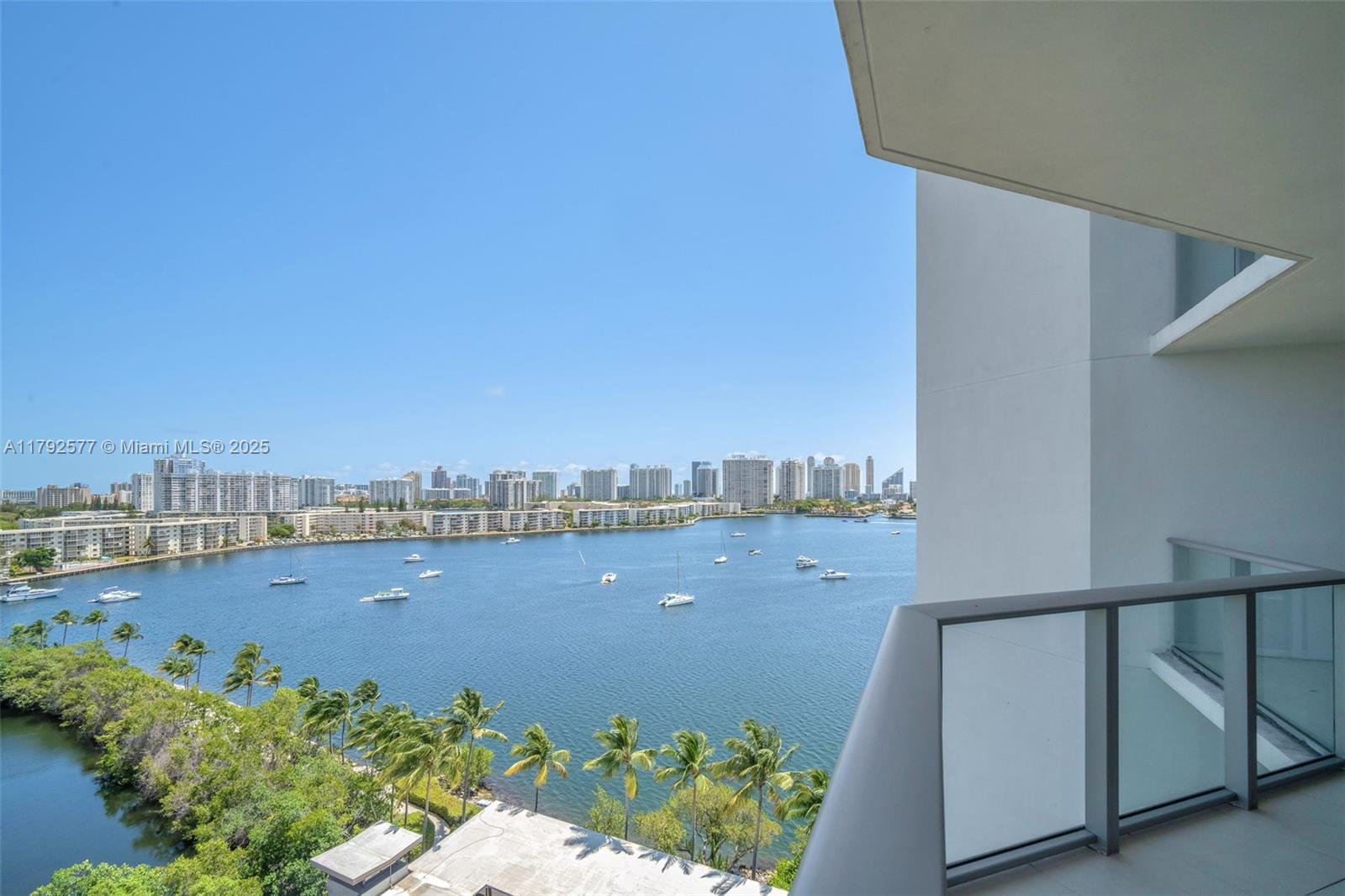 MARINA PALMS RESIDENCES N - Residential