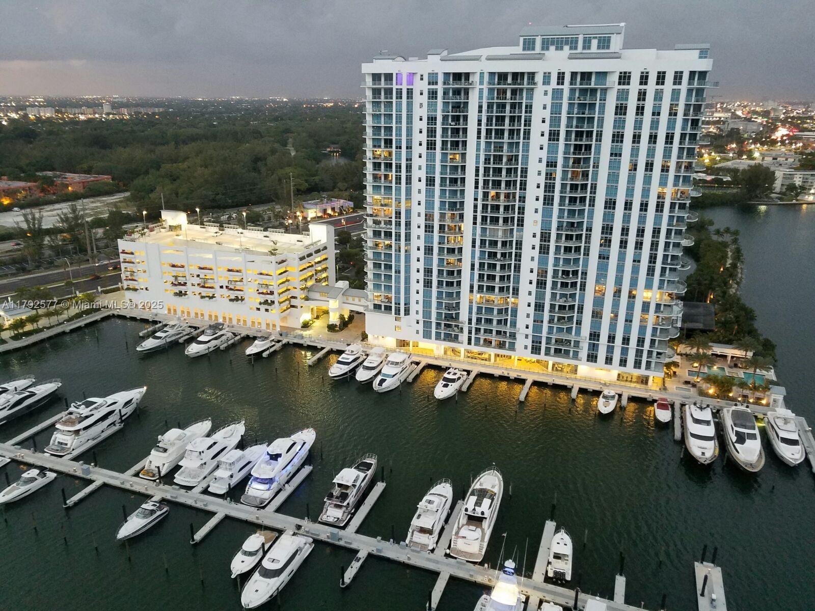 MARINA PALMS RESIDENCES N - Residential
