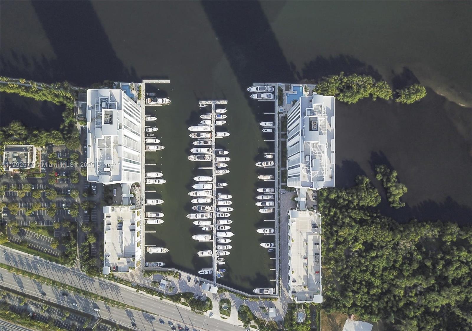 MARINA PALMS RESIDENCES N - Residential