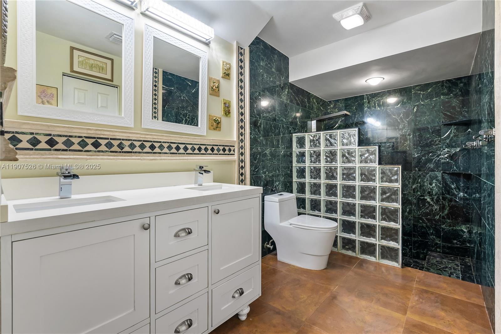 COUNTRY WALK SEC 2 - Residential