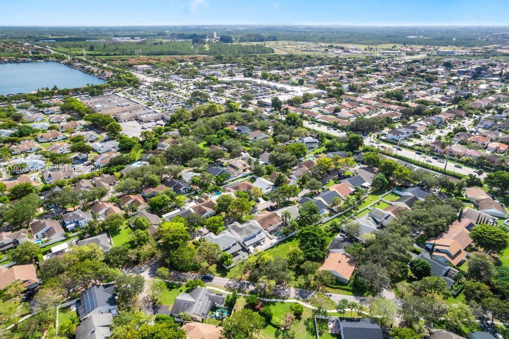 COUNTRY WALK SEC 2 - Residential