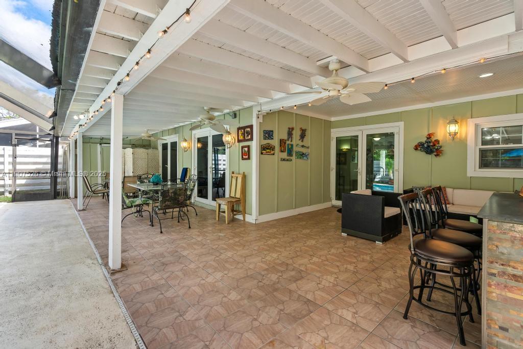 COUNTRY WALK SEC 2 - Residential