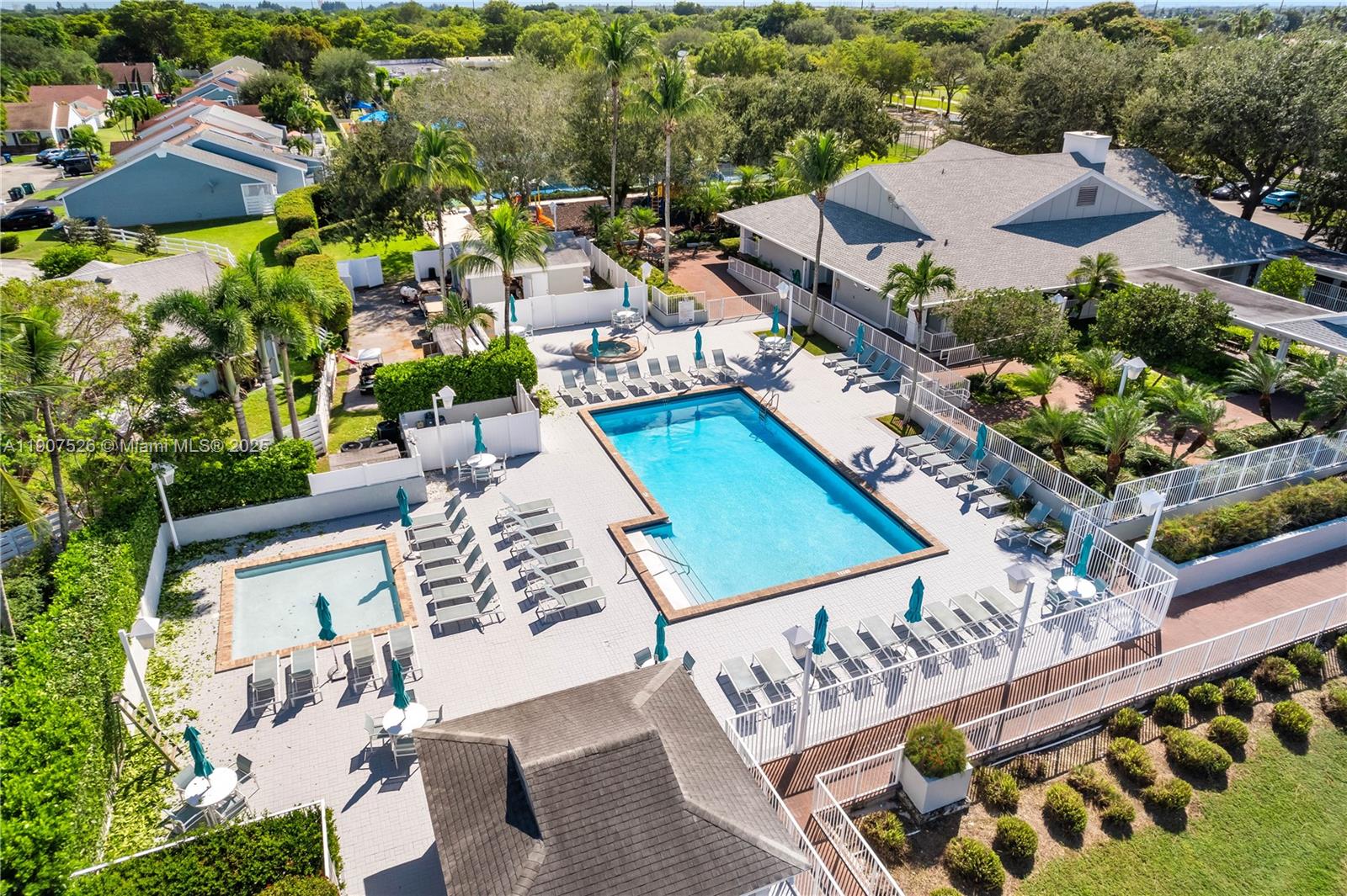 COUNTRY WALK SEC 2 - Residential