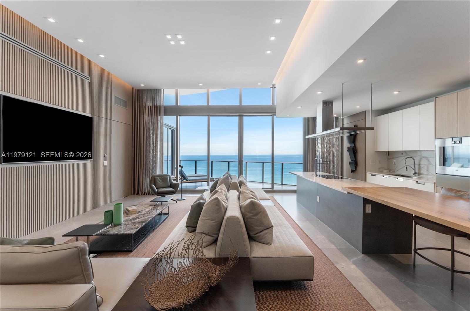 15701 Collins Ave 4802