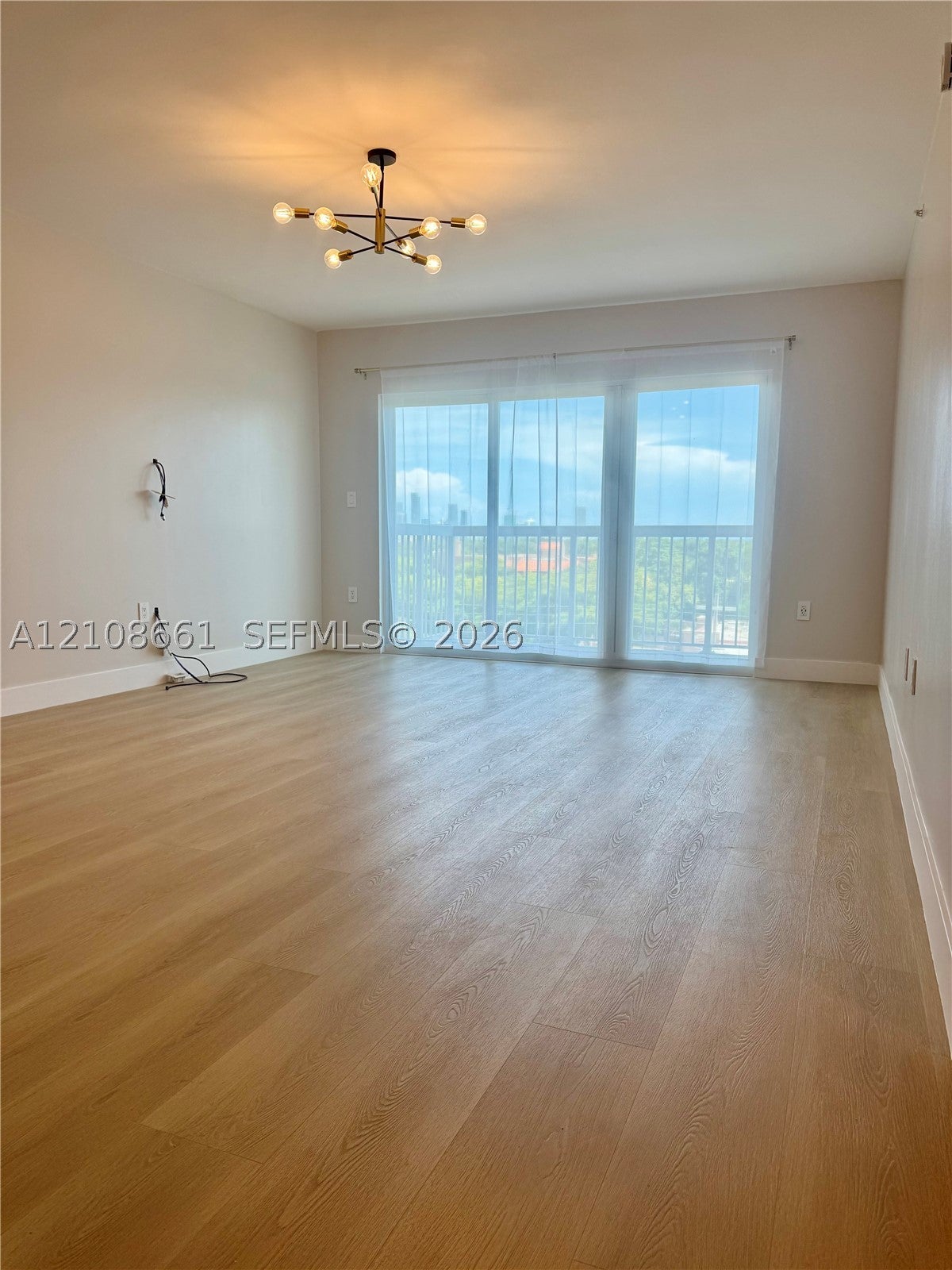 2740 SW 28th Ter 705