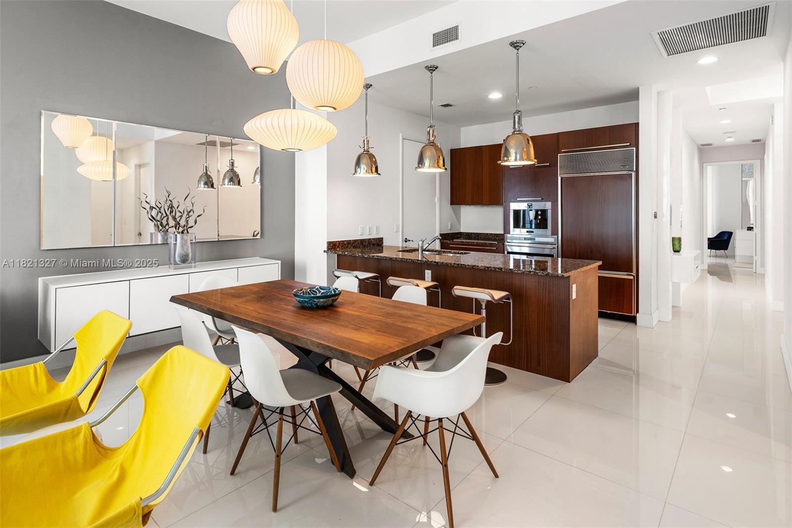 TDR TOWER II CONDO - Residential