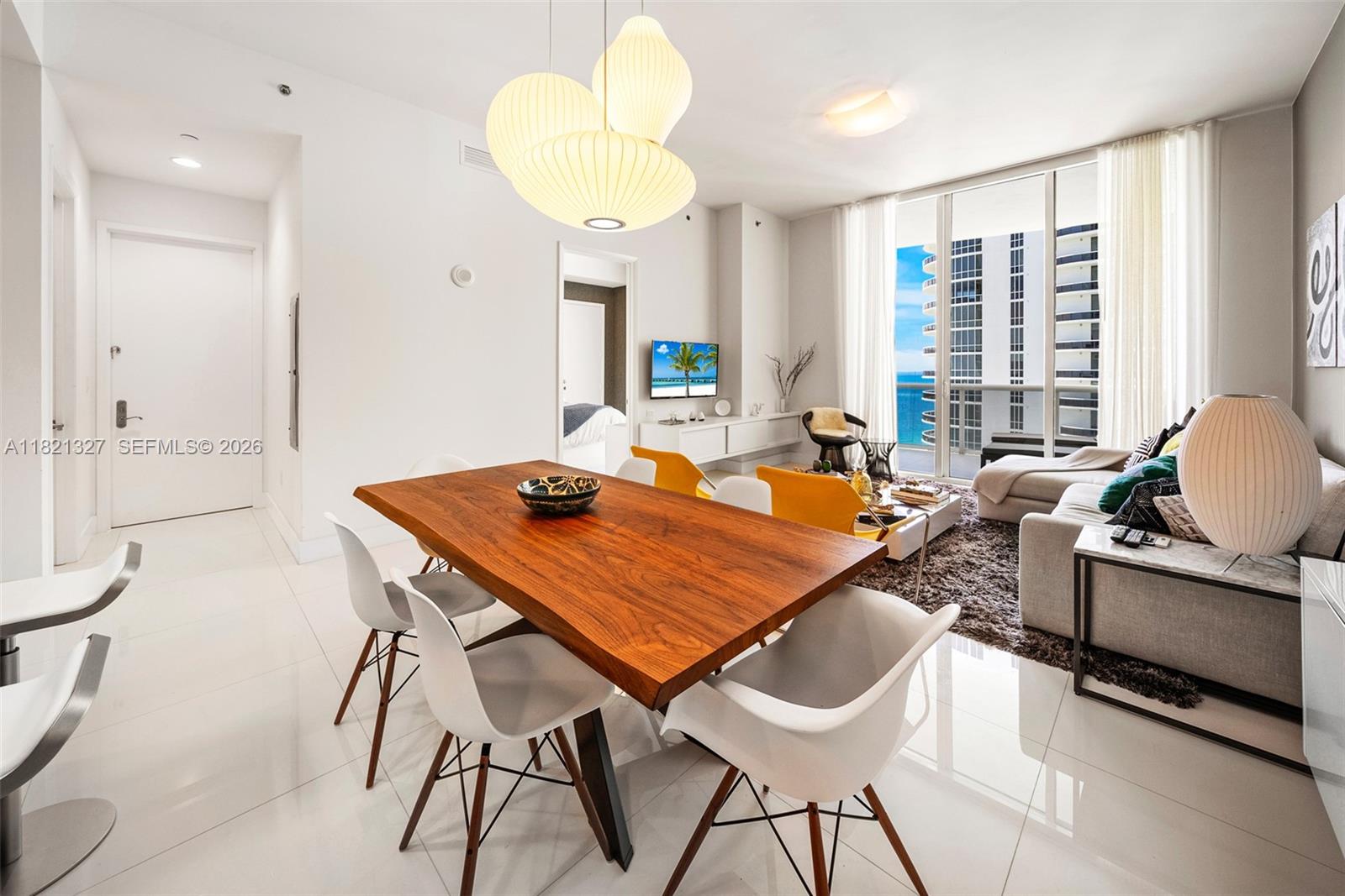 TDR TOWER II CONDO - Residential