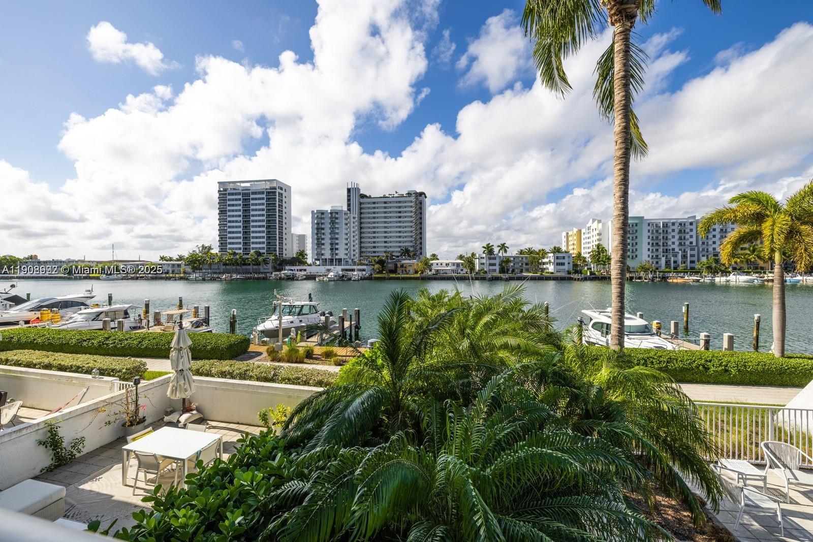 7928 East Dr (YACHT SLIP)