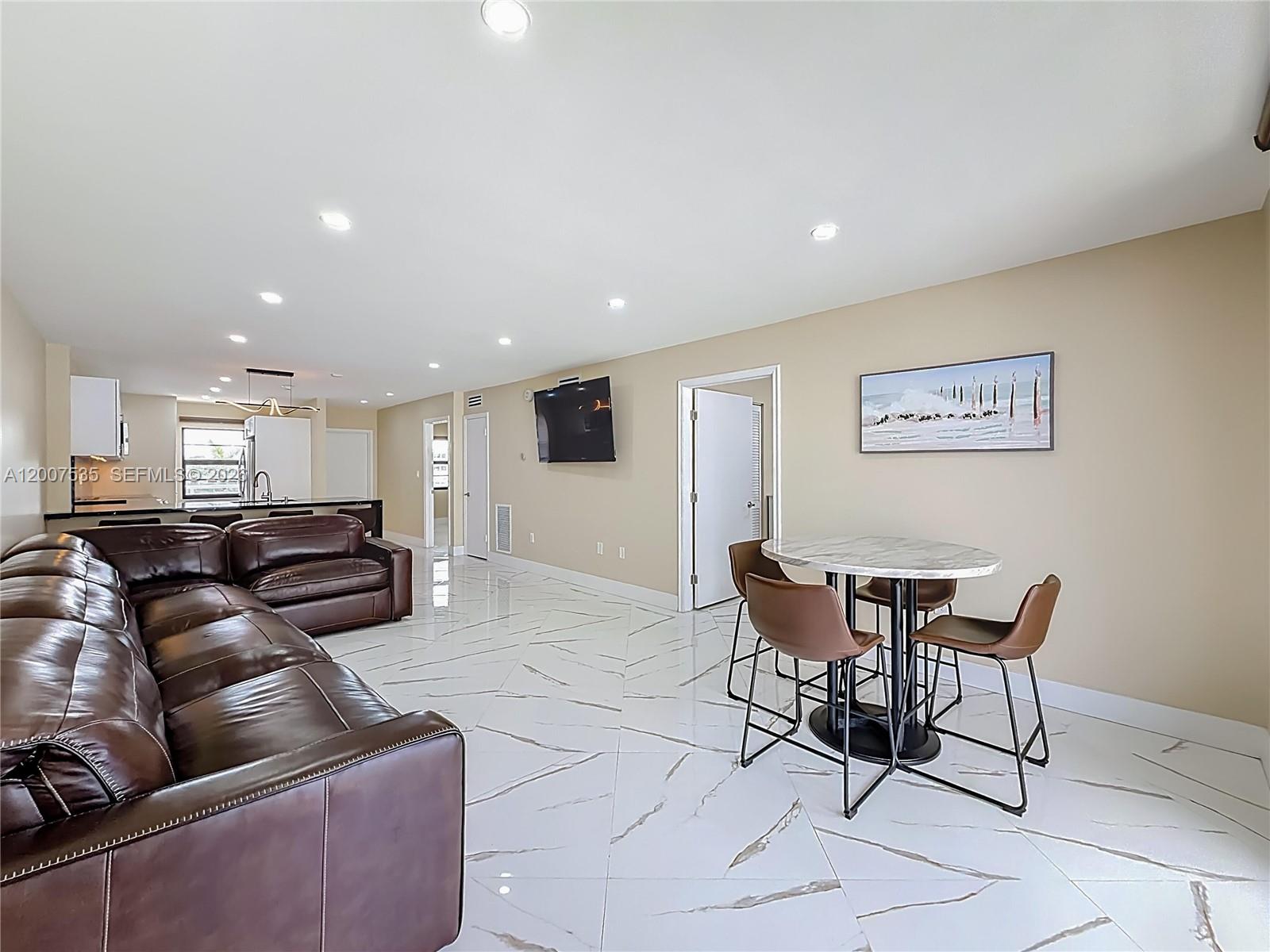 PILOT HOUSE CONDO - Residential