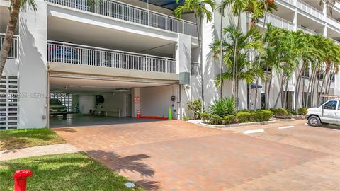 Tiny photo for 3100 NE 48th St #507, Fort Lauderdale, FL 33308 (MLS # A12007535)