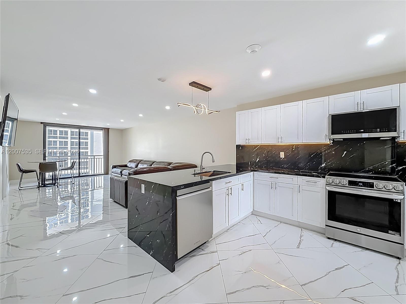 PILOT HOUSE CONDO - Residential