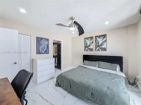 Tiny photo for 3100 NE 48th St #507, Fort Lauderdale, FL 33308 (MLS # A12007535)