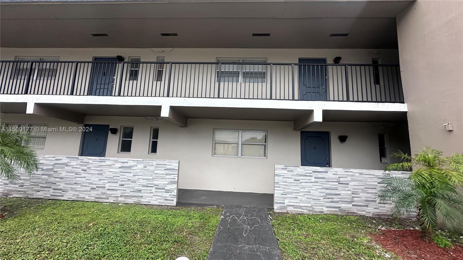 VERSAILLES GARDENS CONDO - Residential Lease