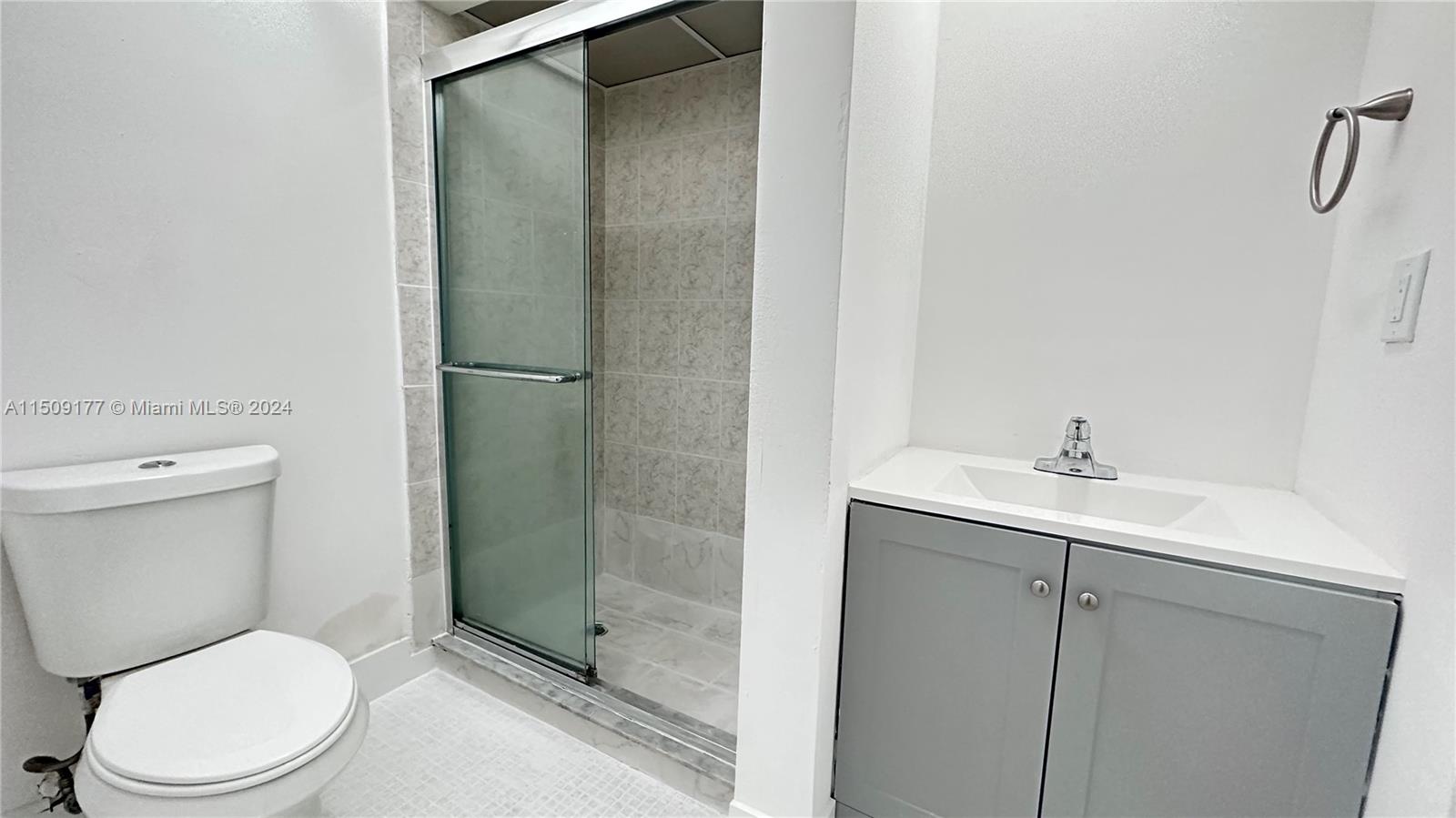 VERSAILLES GARDENS CONDO - Residential Lease