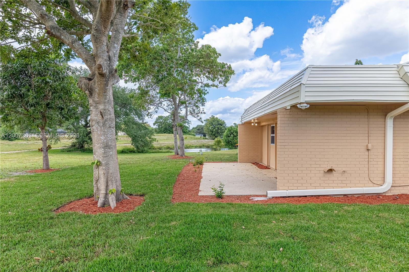 WOODLANDS SEC FIVE - Residential