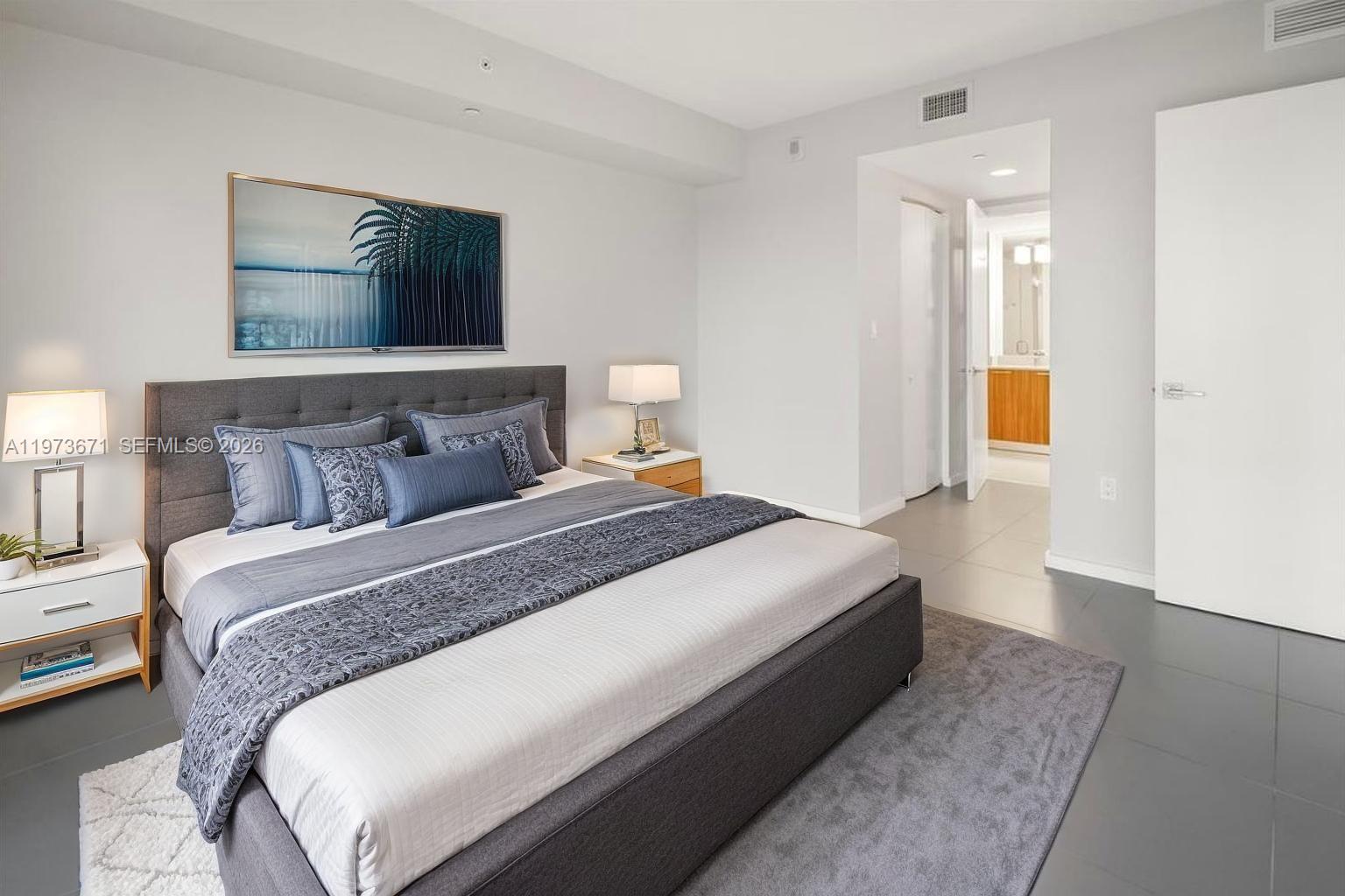 5252 PASEO CONDO - Residential