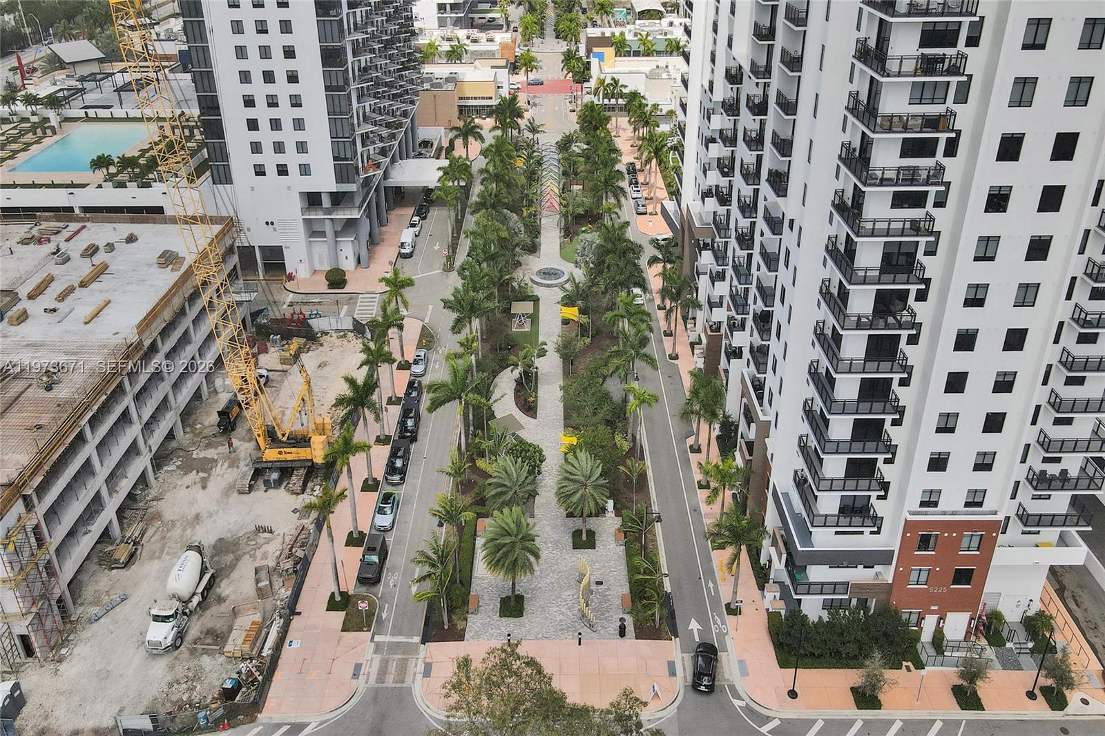 5252 PASEO CONDO - Residential