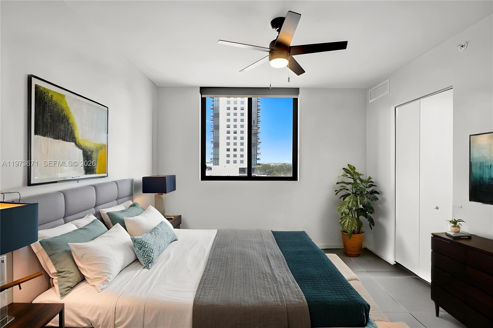 5252 PASEO CONDO - Residential