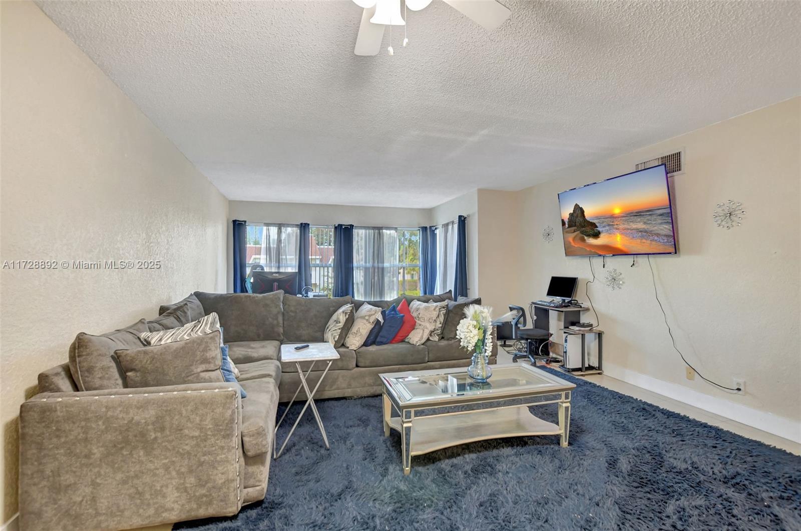 Property for Sale at Address Not Disclosed, Deerfield Beach, Broward County, Florida - Bedrooms: 2 
Bathrooms: 2  - $224,900
