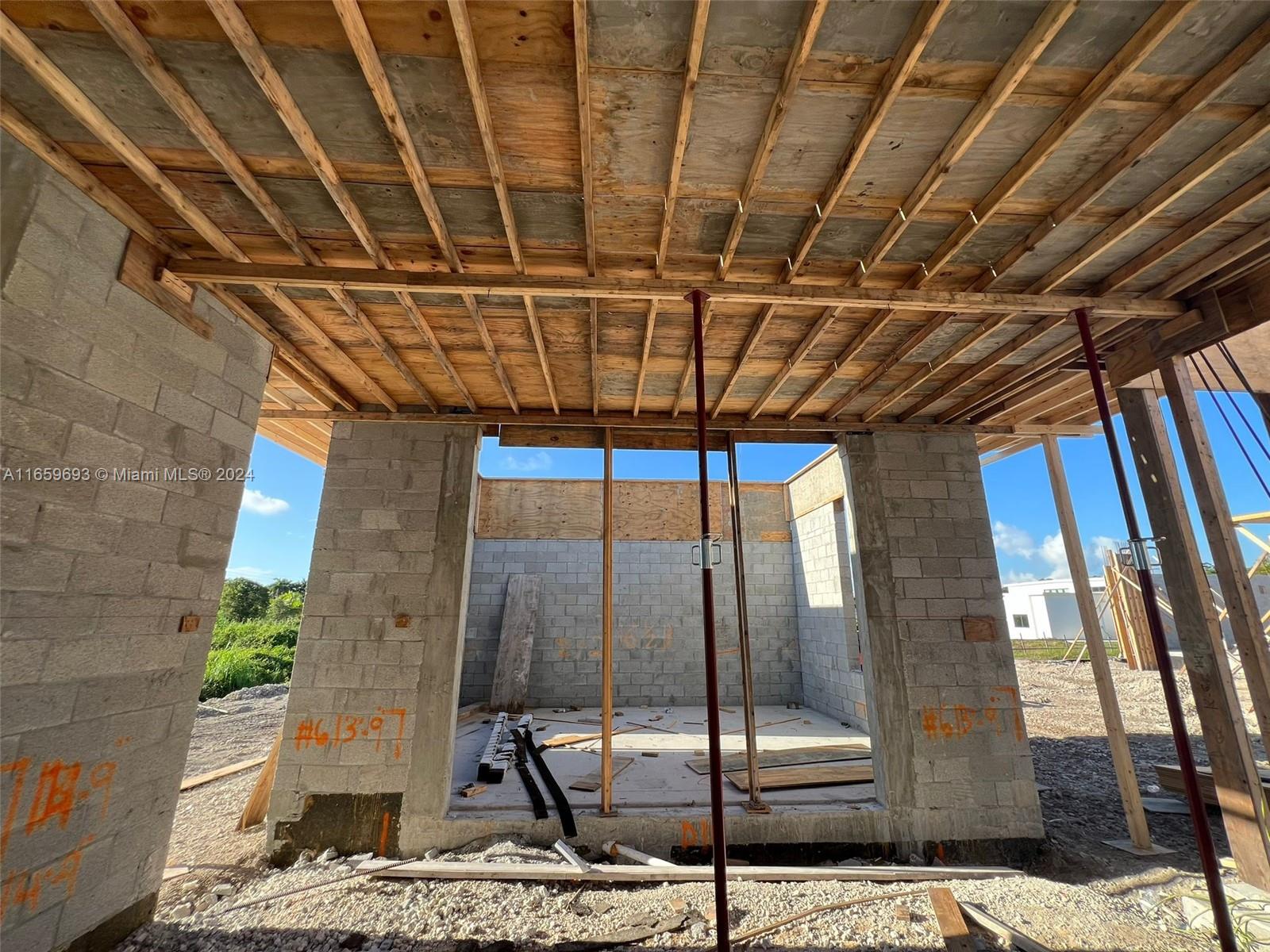 FLA FRUIT LANDS CO SUB NO - Residential