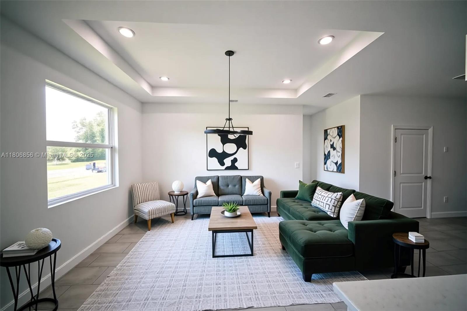 Port Labelle - Residential