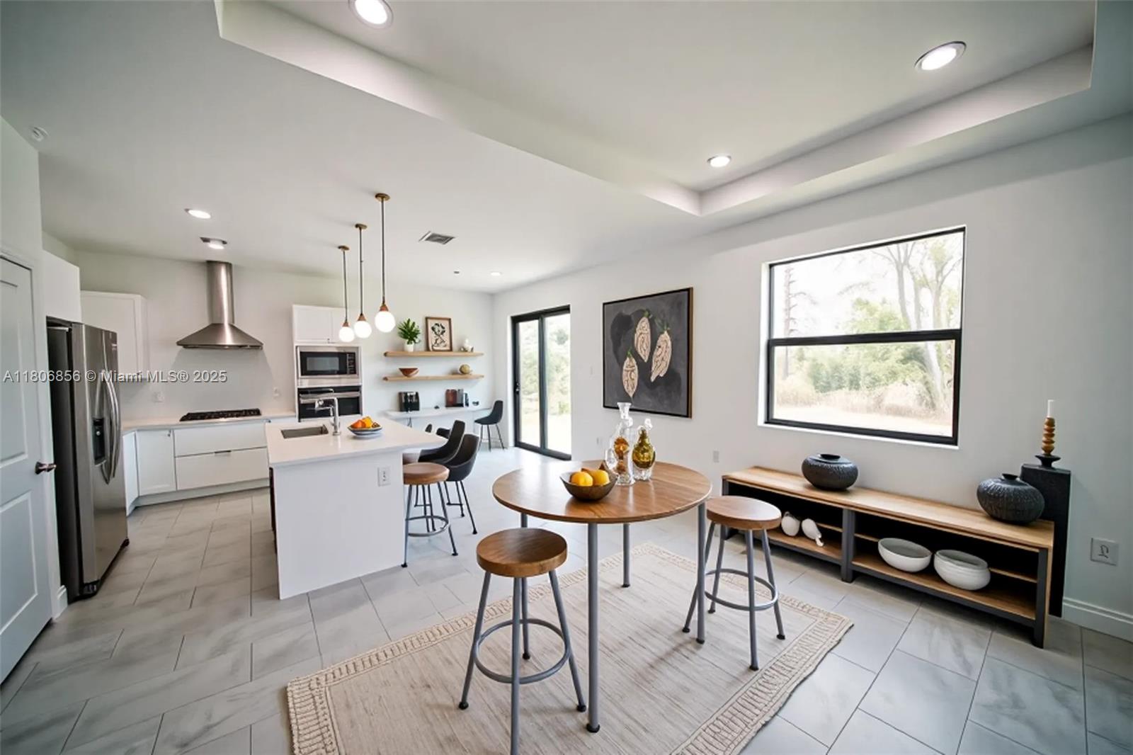 Port Labelle - Residential