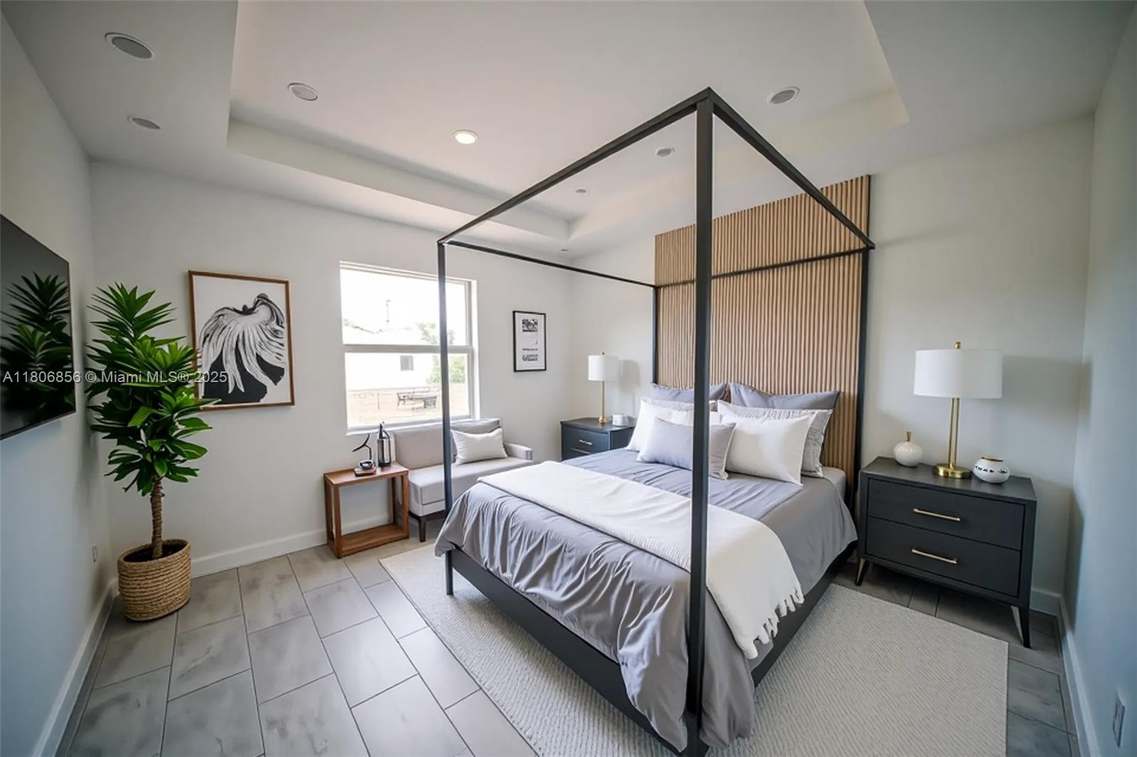 Port Labelle - Residential