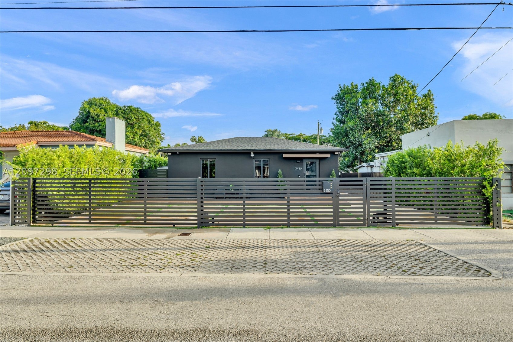 3450 NW 16th St, Miami FL 33125