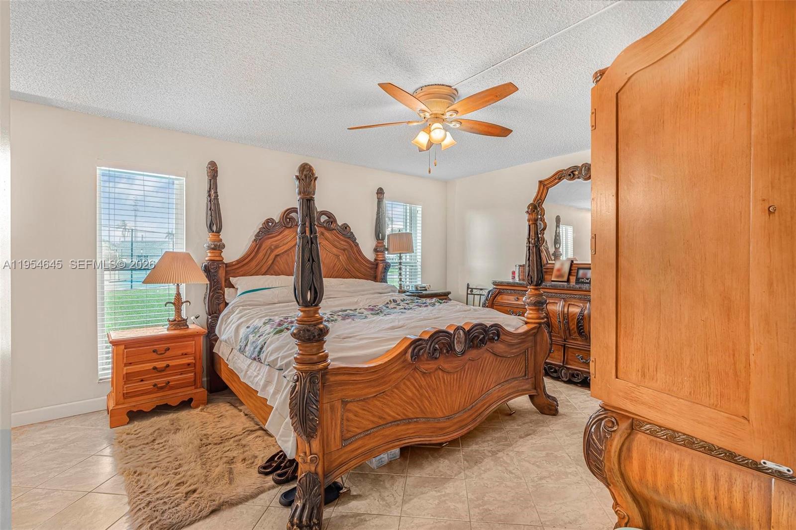 PINES OF DELRAY NORTH CON - Residential