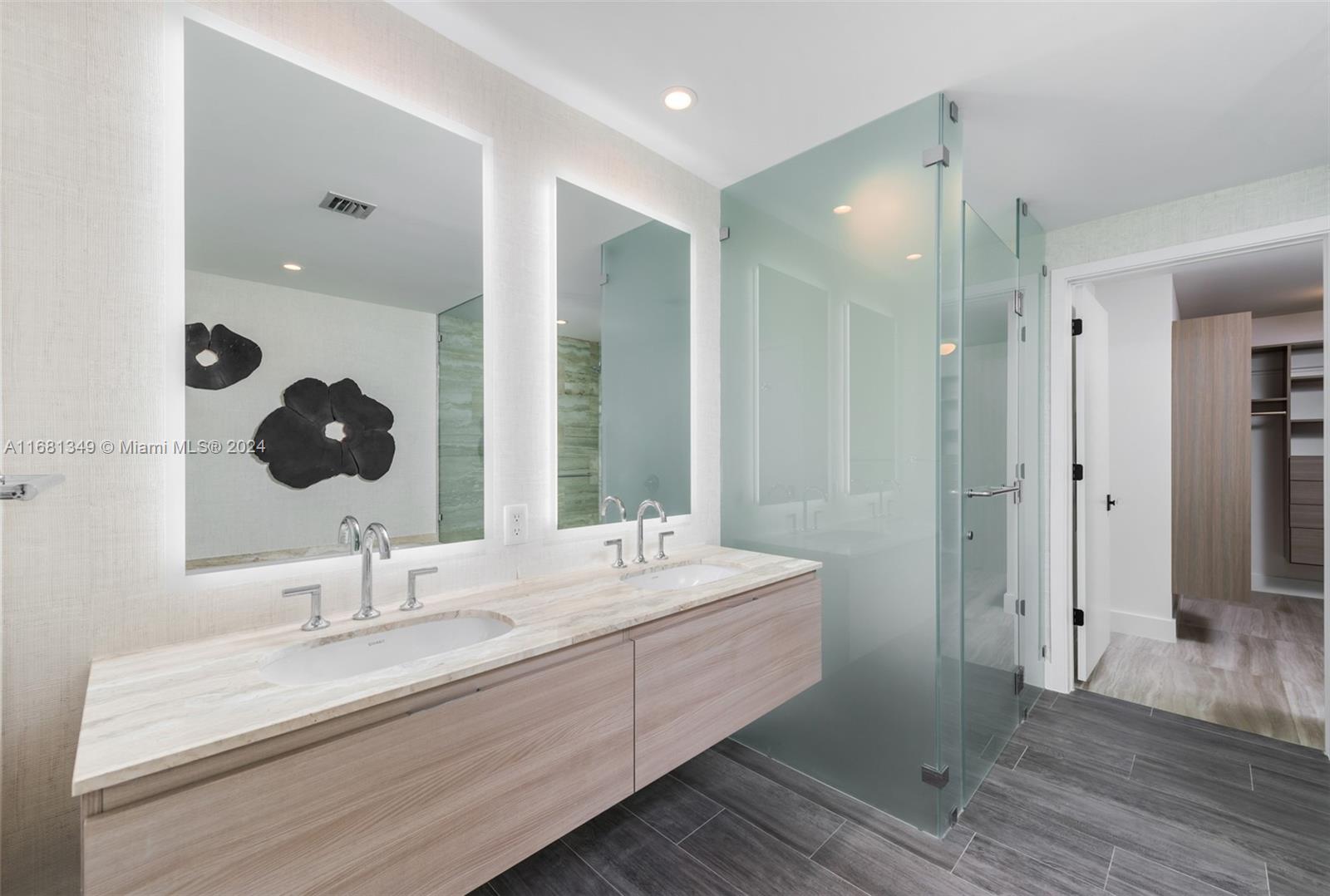 BISCAYNE BEACH CONDO - Residential Lease