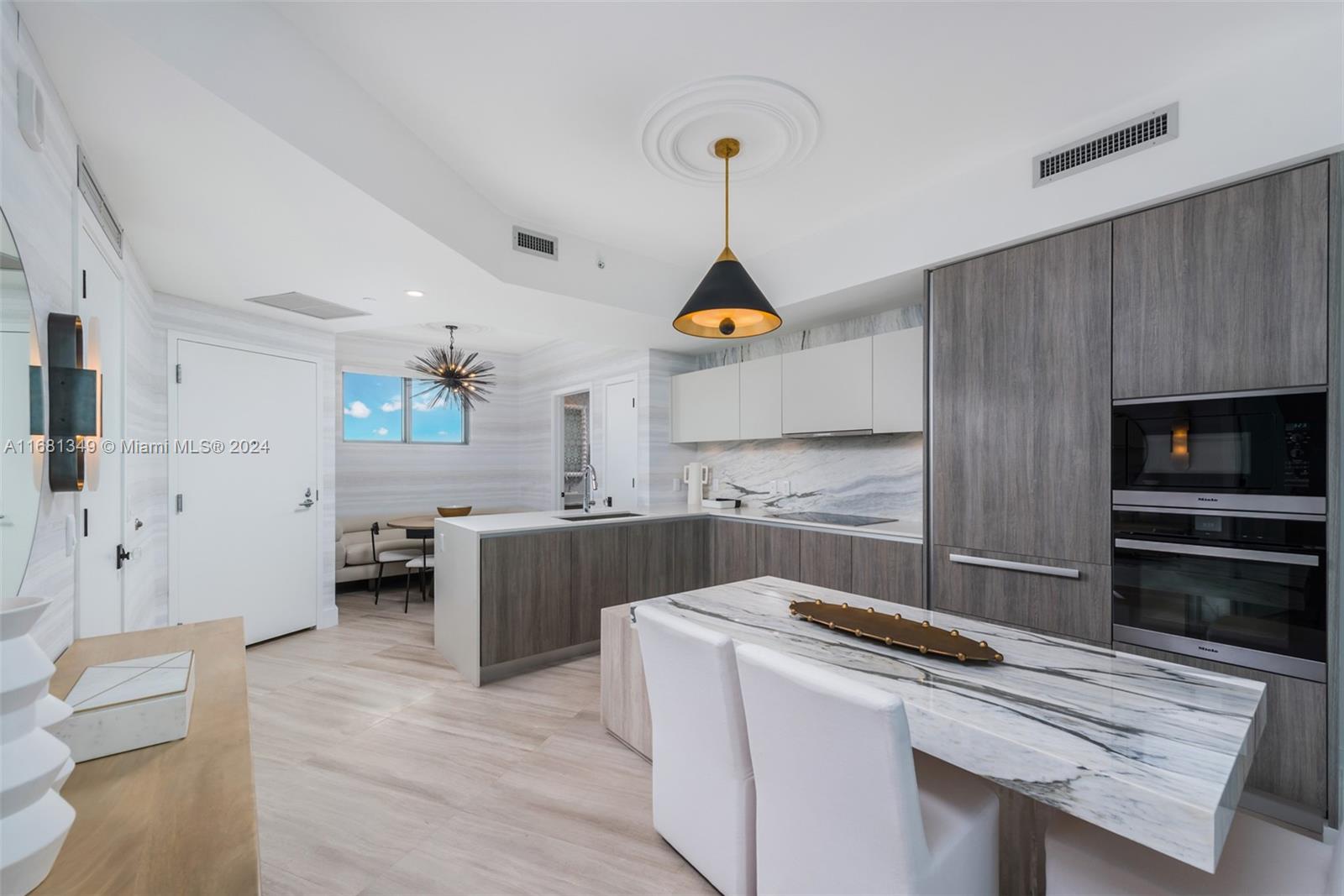 BISCAYNE BEACH CONDO - Residential Lease
