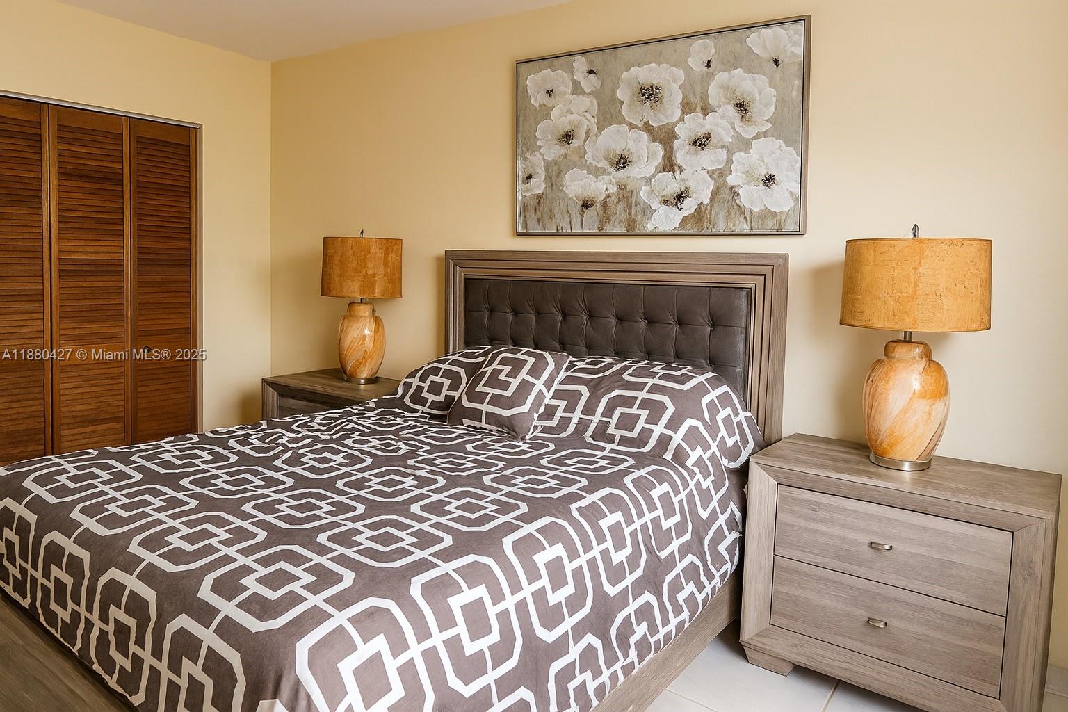 COASTAL TOWERS CONDO - Residential
